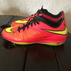 Nike Indoor Soccer Shoes ⚽️